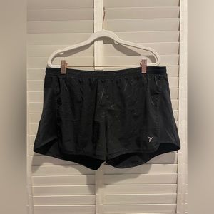 Old Navy Black Athletic Shorts Size L
